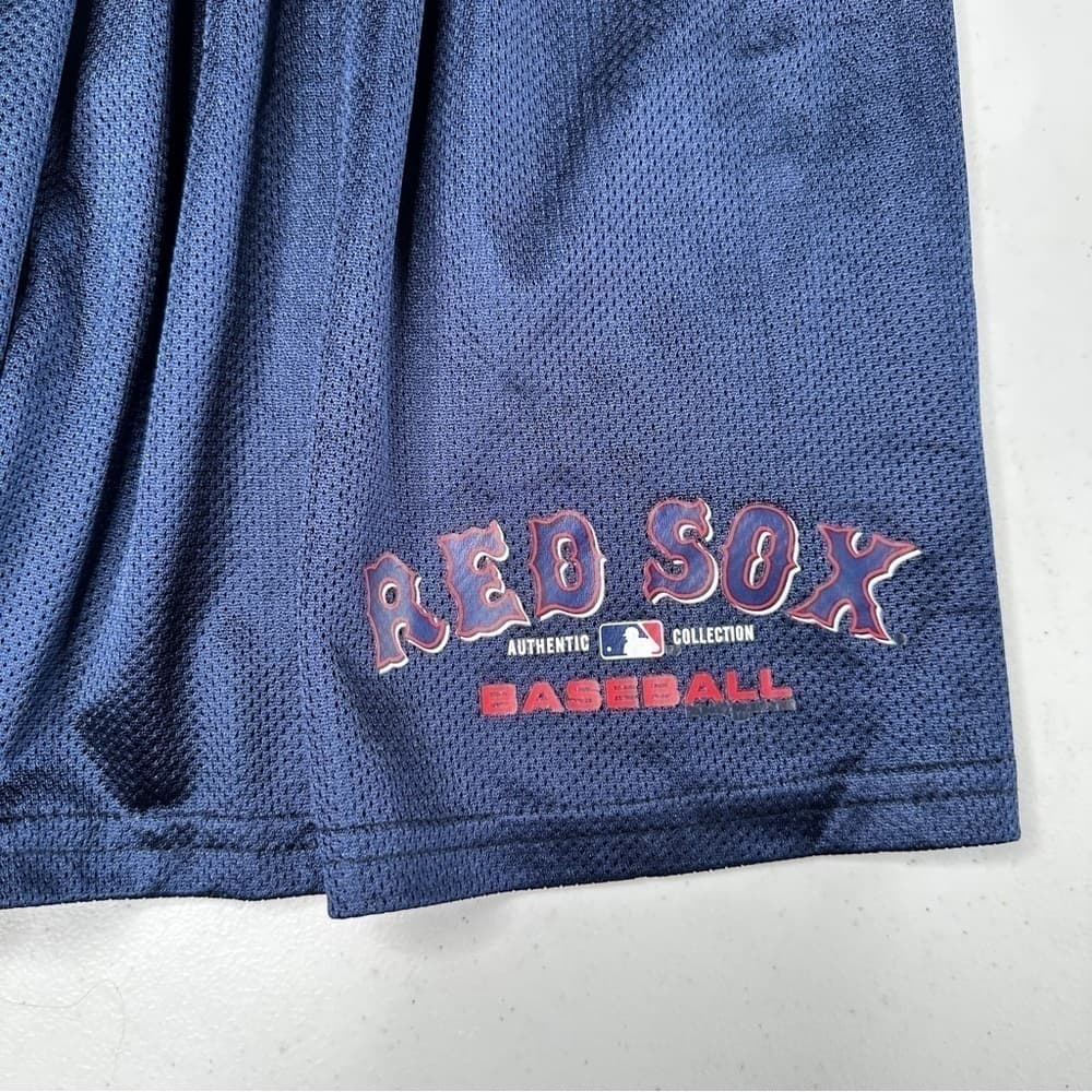 Vintage Majestic Red Sox Men's Basketball Baseball Gym Shorts Size XL - Thumbnail 2