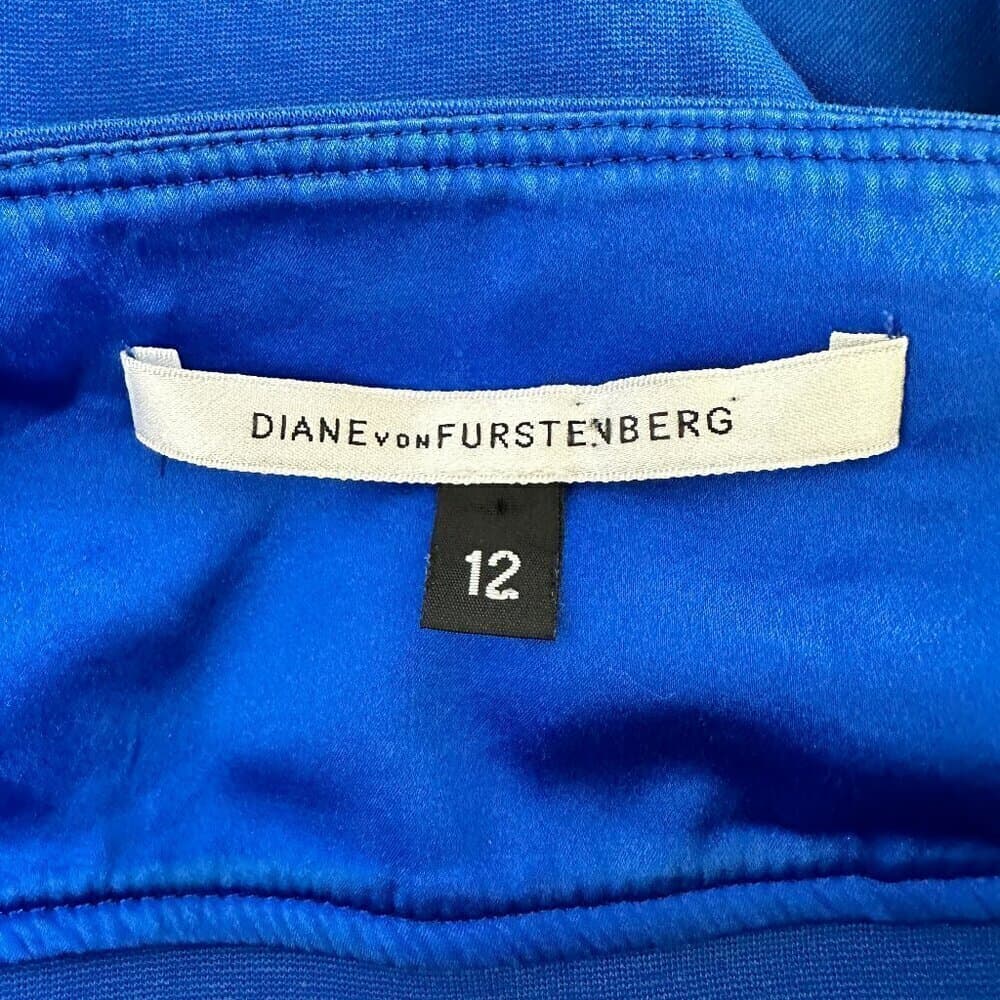 Diane von Furstenberg Women's Blue Sleeveless Mini Dress Size 12 - Thumbnail 7