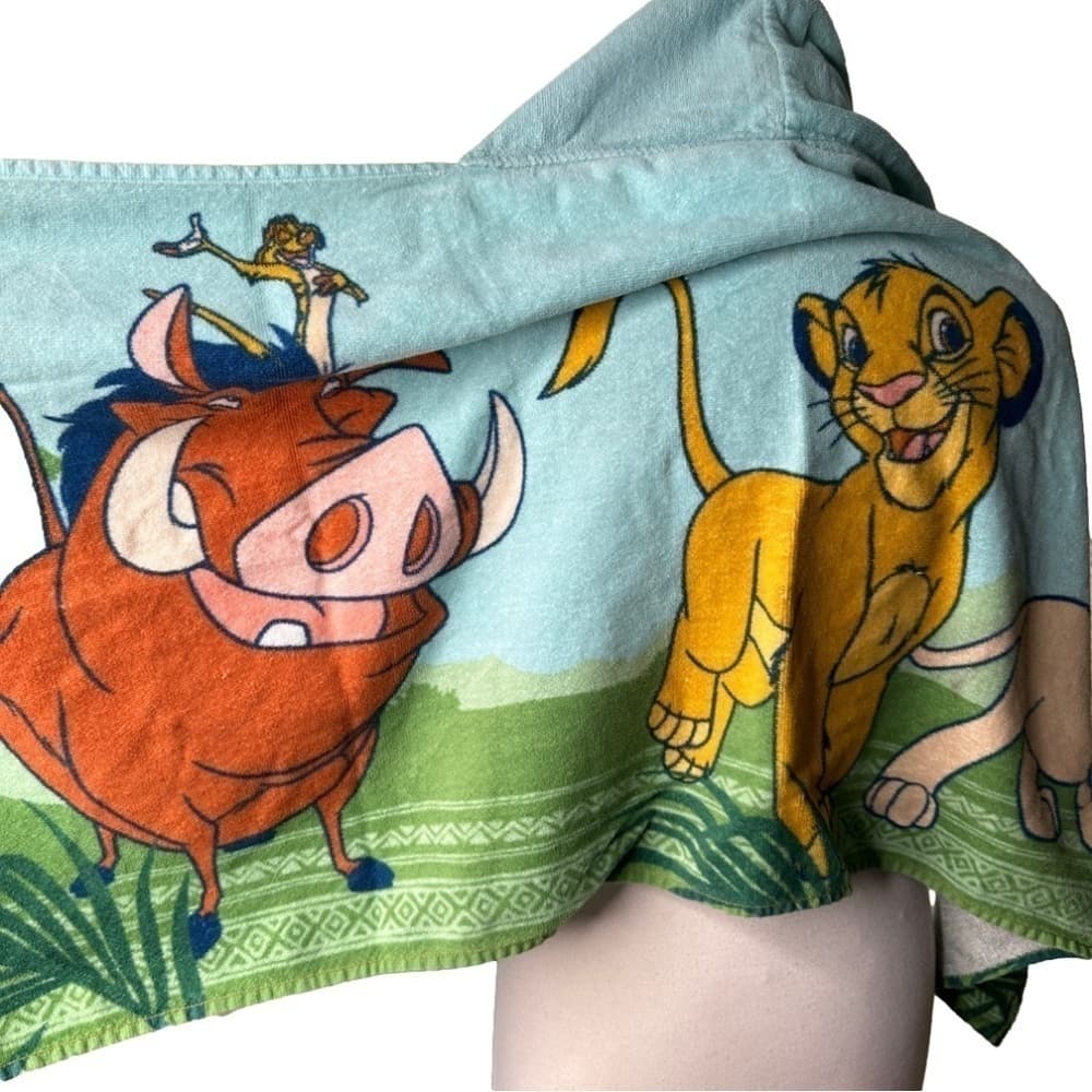 DISNEY The Lion King Toddler Hooded Towel - Thumbnail 3