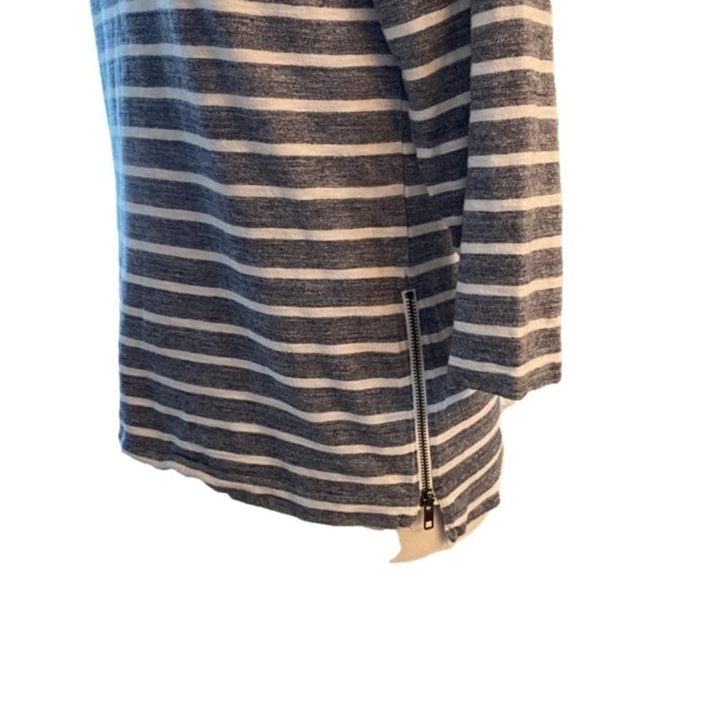 J. Crew Blue & White 3/4 Sleeve Top Side Zip Size S - Thumbnail 2