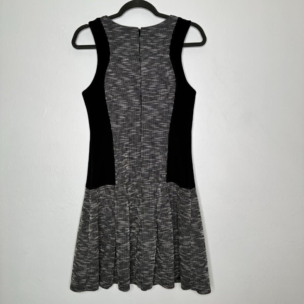 Guess Black & White Sleeveless Dress Size 10 - Thumbnail 4