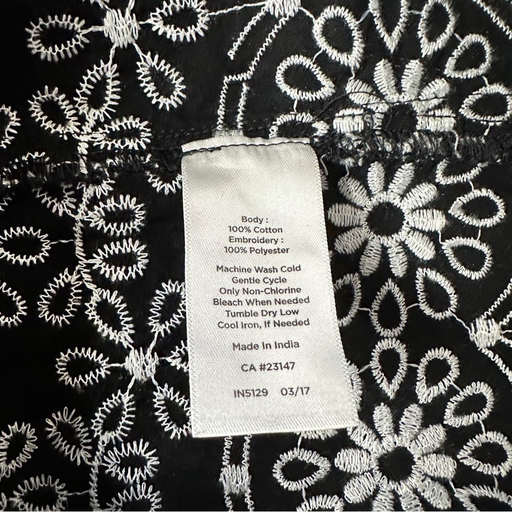 TALBOTS Size MP Black & White Embroidered 3/4 Sleeve Top - Thumbnail 4