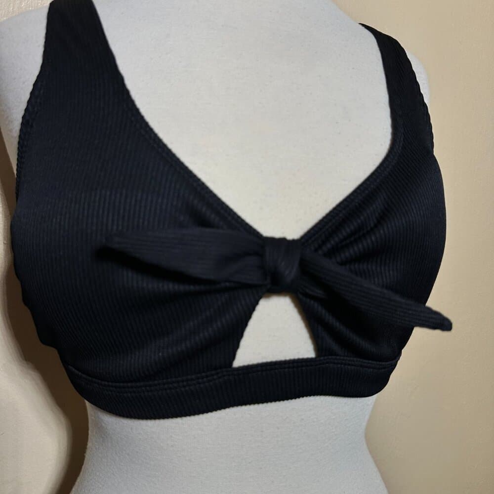 Old Navy Black Textured-Rib Cutout Tie-Front Bikini Swim Top NWOT - Thumbnail 2