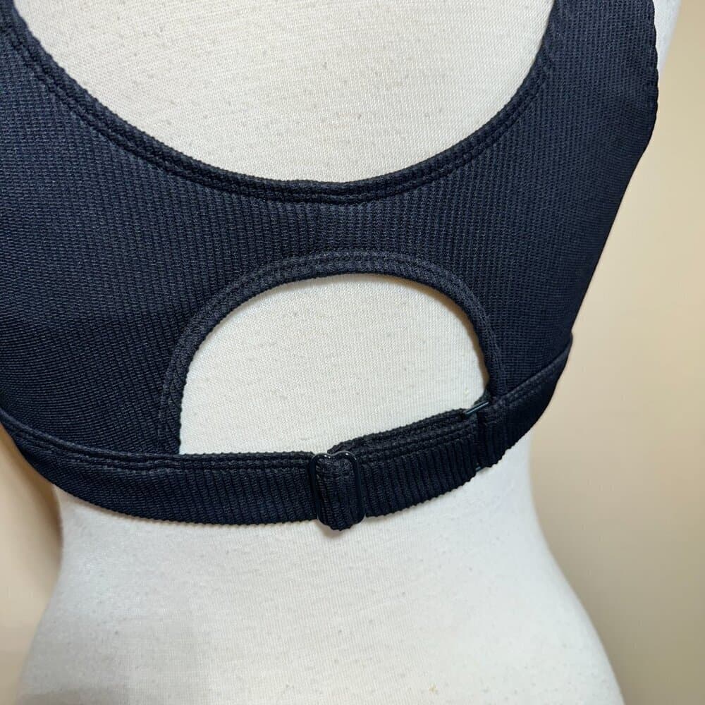 Old Navy Black Textured-Rib Cutout Tie-Front Bikini Swim Top NWOT - Thumbnail 5