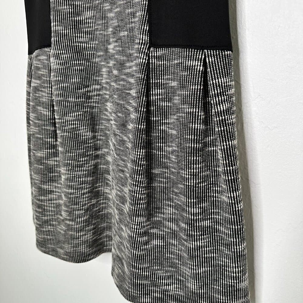 Guess Black & White Sleeveless Dress Size 10 - Thumbnail 2