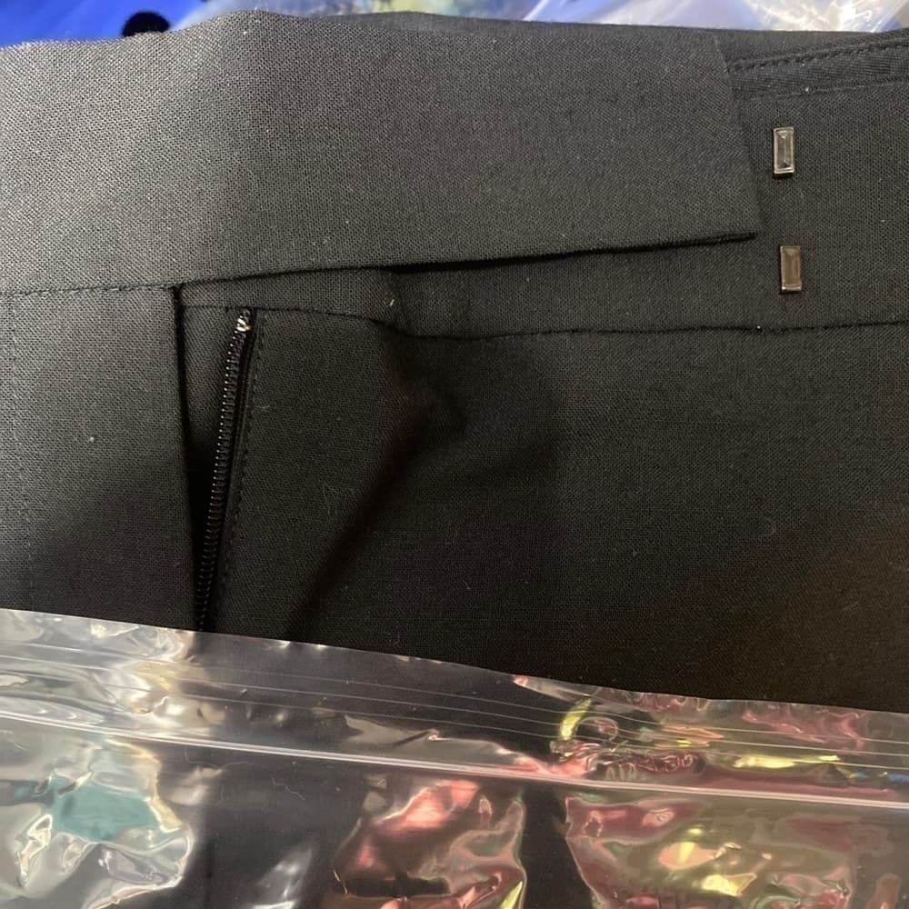 EXPRESS Design Studio Black Crop Dress Pants Size 10 - Thumbnail 3