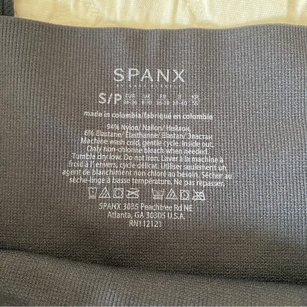 SPANX Camo Leggings Size S - Thumbnail 3
