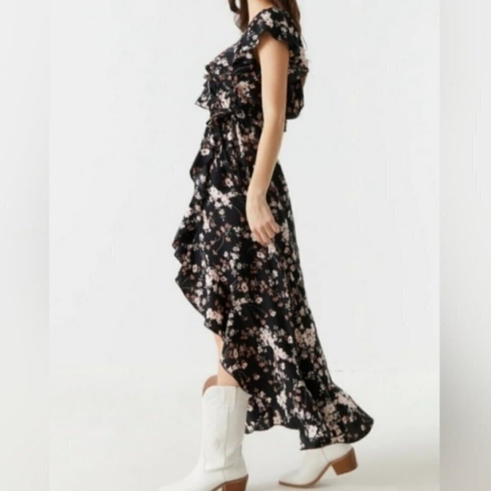 Hint of Blush Black Floral Ruffle High Low Maxi Dress Size 3X NEW - Thumbnail 2