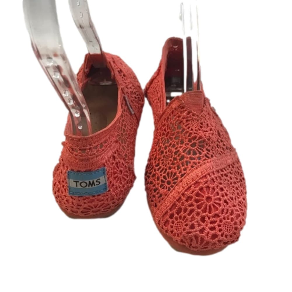 TOMS Orange Lace Crocheted Flats Size 6.5 - Thumbnail 2