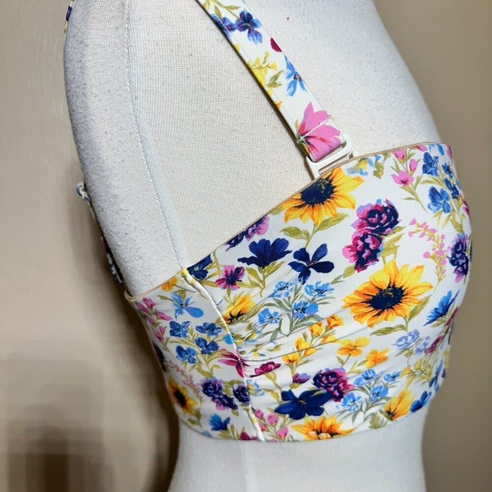 Old Navy Wildflowers Floral Printed Bandeau Swim Top Removable Straps NWOT - Thumbnail 4