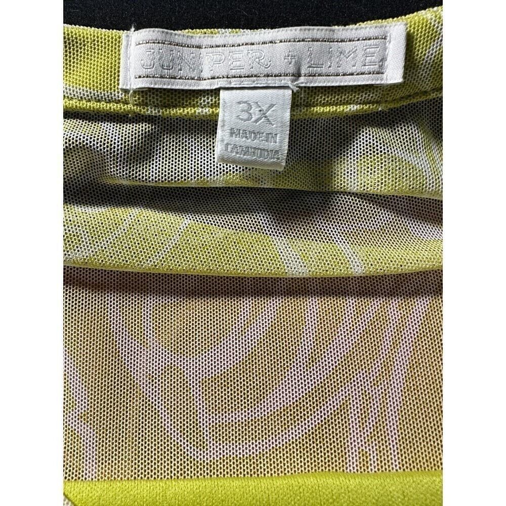 Juniper & Lime Womans Lined Sheer Tab Sleeve 1/4 button Top Plus Size 3X Yellow - Thumbnail 6