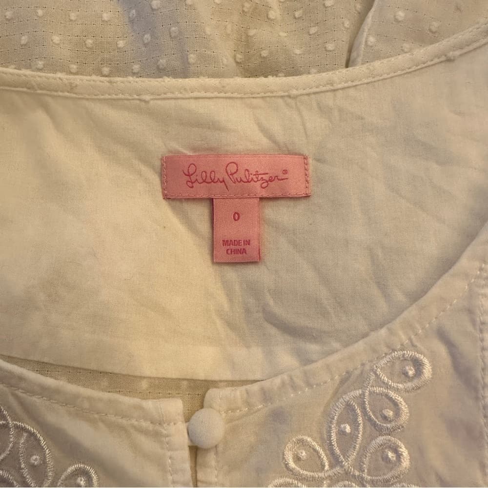 LILLY Pulitzer White Swiss Dot Cotton Embroidered Short Sleeve Blouse Size 0 - Thumbnail 4