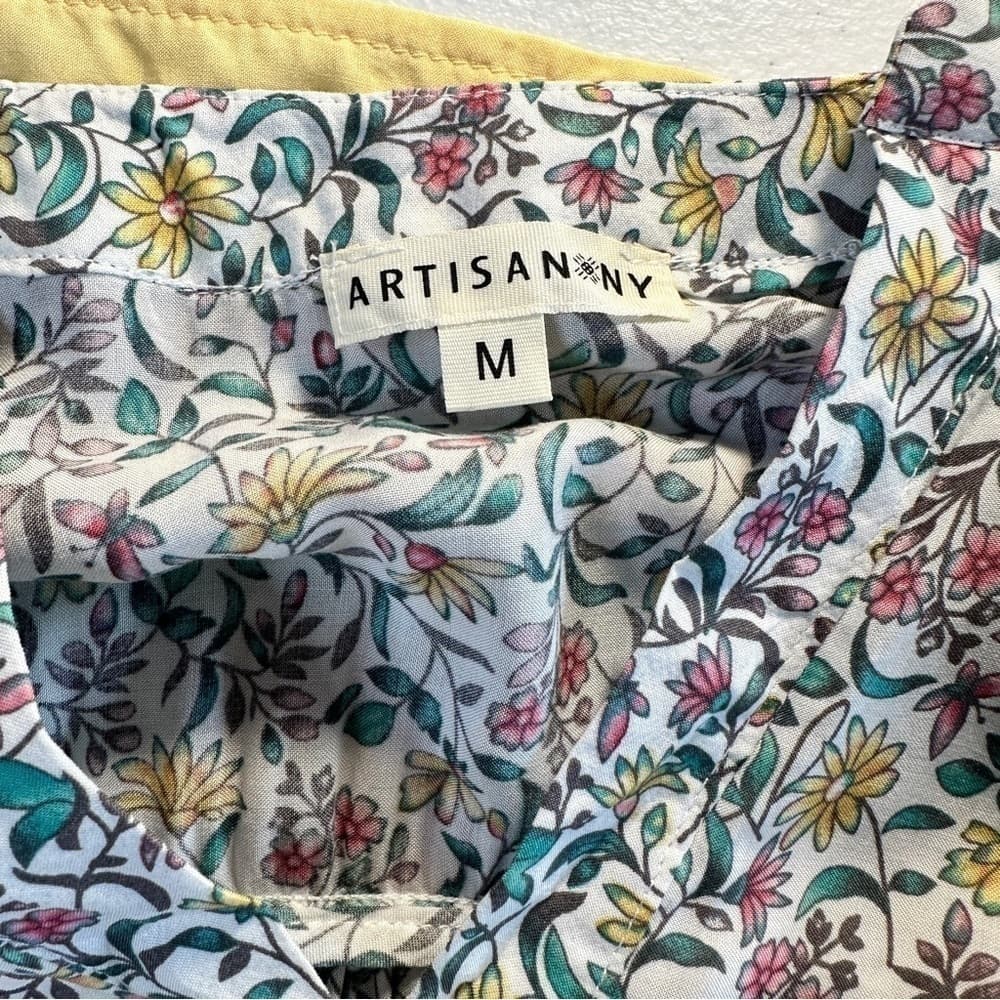 Artisan NY Size M Floral 3/4 Sleeve V-Neck Top - Thumbnail 4