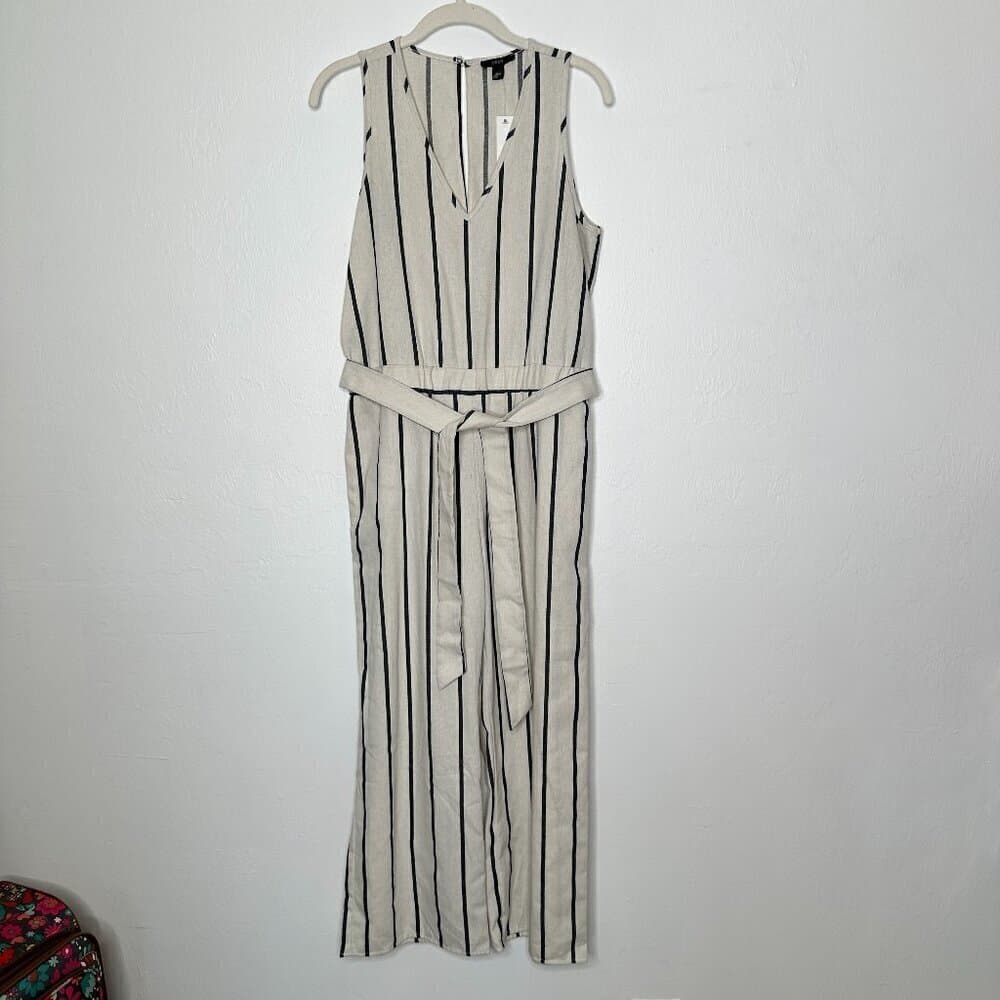 Drew Sleeveless V-Neck White & Blue Stripe Crop Jumpsuit Size S NEW - Thumbnail 2