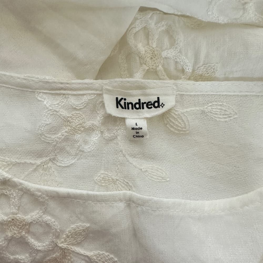 KINDRED White Lightweight Long Sleeve Blouse Size L - Thumbnail 4
