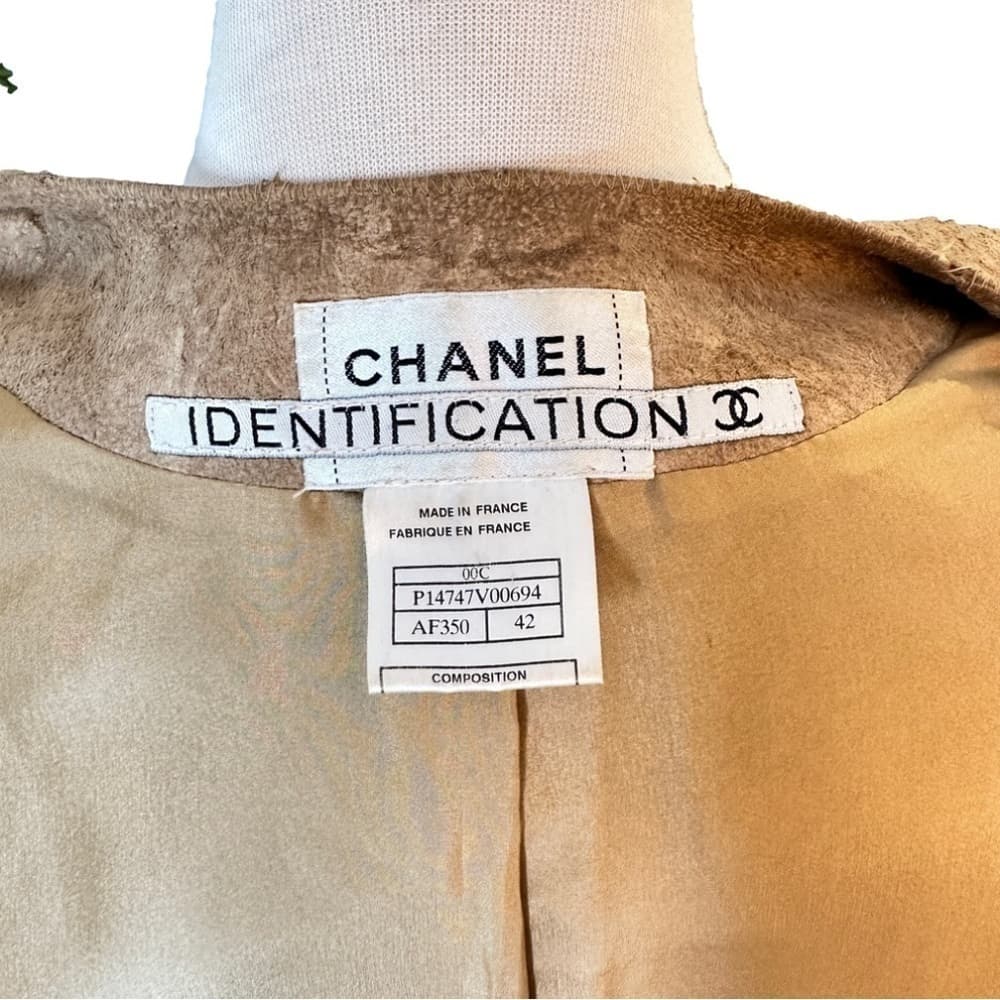 Chanel Size 42 (US SIZE M) Calfskin & Silk Button Down Vest NEEDS CLEANING - Thumbnail 5