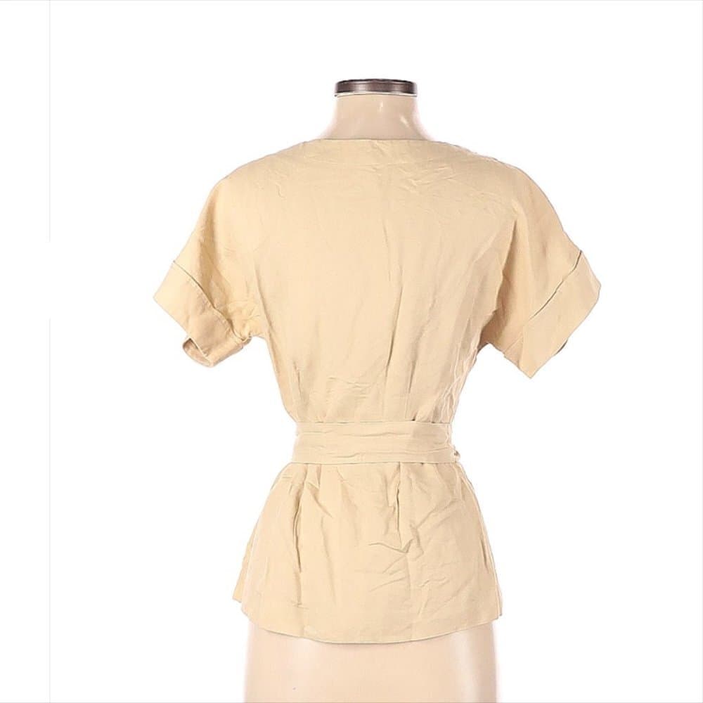 WHITE House Black Market Short Sleeve Cream Tan Khaki Shirt Jacket Size 0 - Thumbnail 2