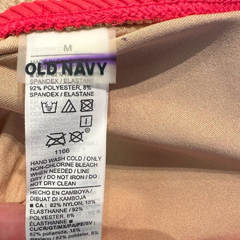 Old Navy Cosmic Rouge Ribbed String Bikini Top NWOT - Thumbnail 6