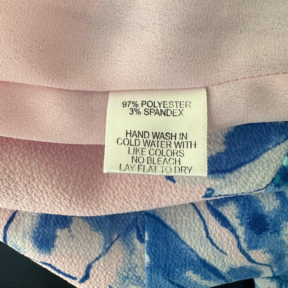 Gibson Ruffle Neck Pink & Blue Floral Lined Blouse Size 1X - Thumbnail 9