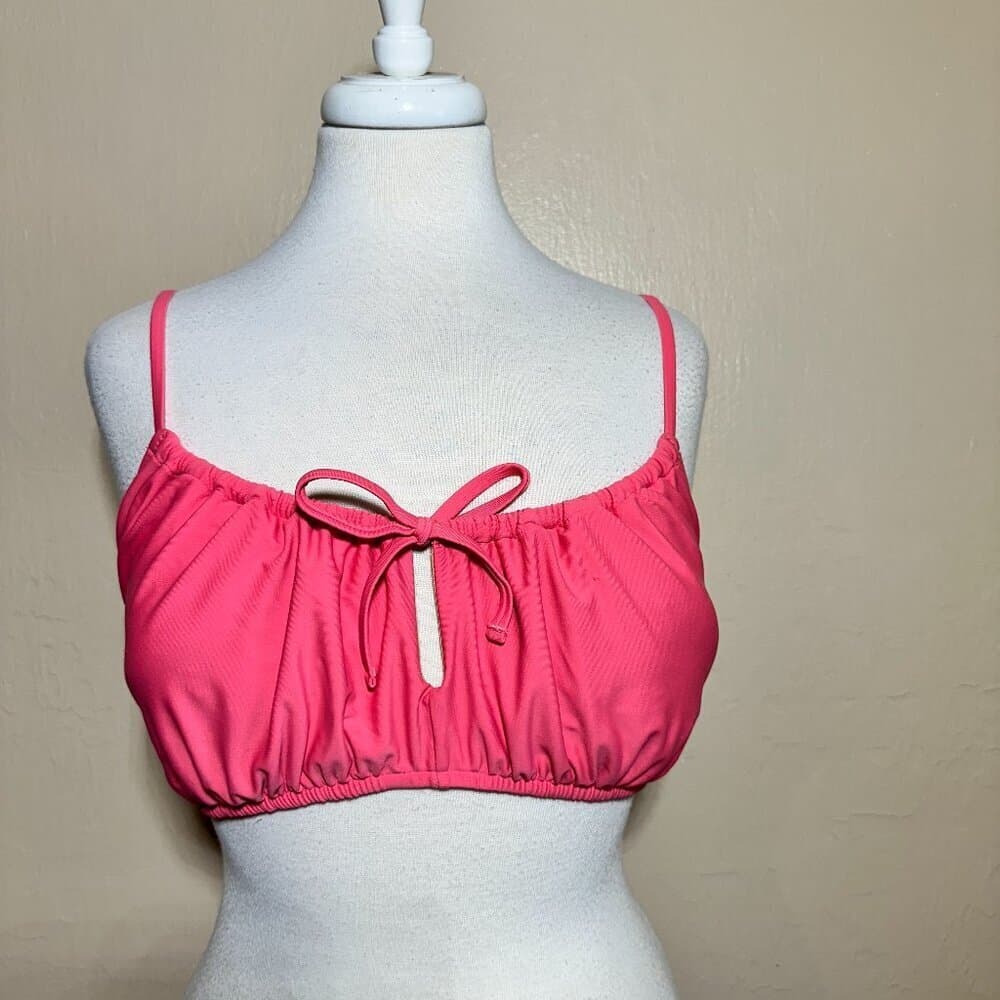 Old Navy Pink Daylily Gathered Keyhole Bikini Top NWOT - Thumbnail 2