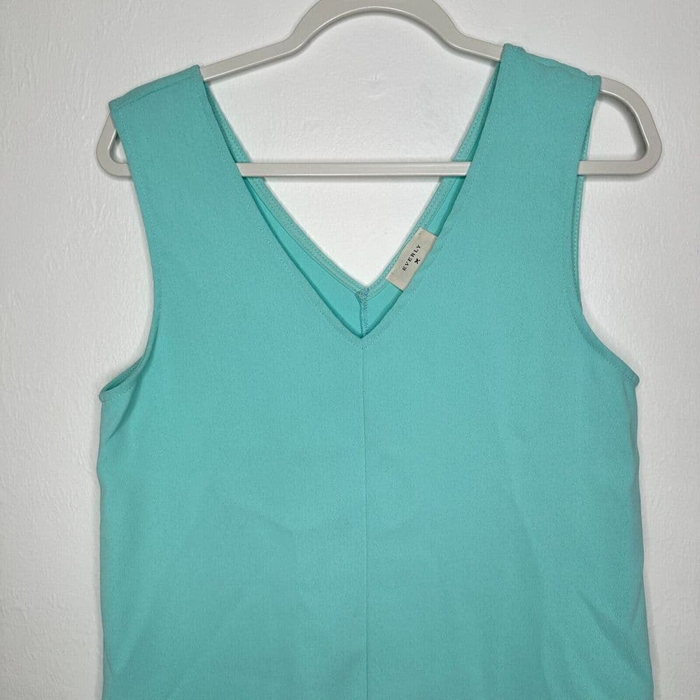Everly Green V-Neck Office Work Beachy Sleeveless Dress Size M - Thumbnail 2