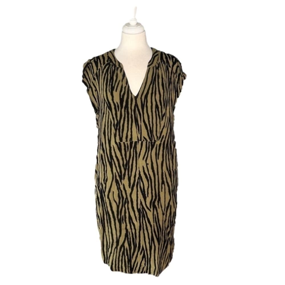 THML Size S Bom Bom Zebra Print Shift Dress Animal Date Night Party Summer - Thumbnail 2