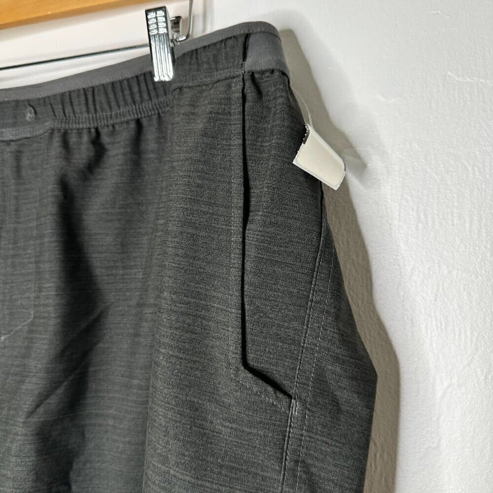 Columbia Dark Gray Men's Athletic Shorts Size XXL NEW - Thumbnail 3