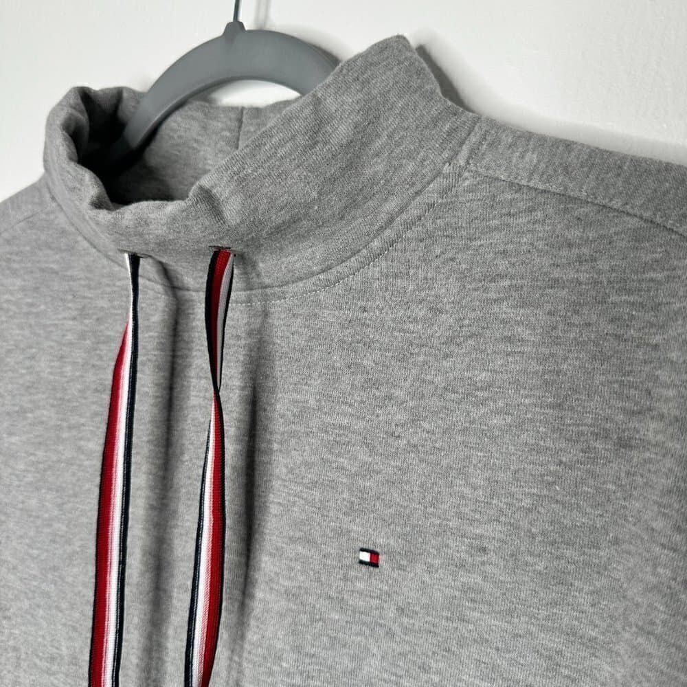 Tommy Hilfiger Gray Mock Neck Crop Sweatshirt Size S - Thumbnail 2