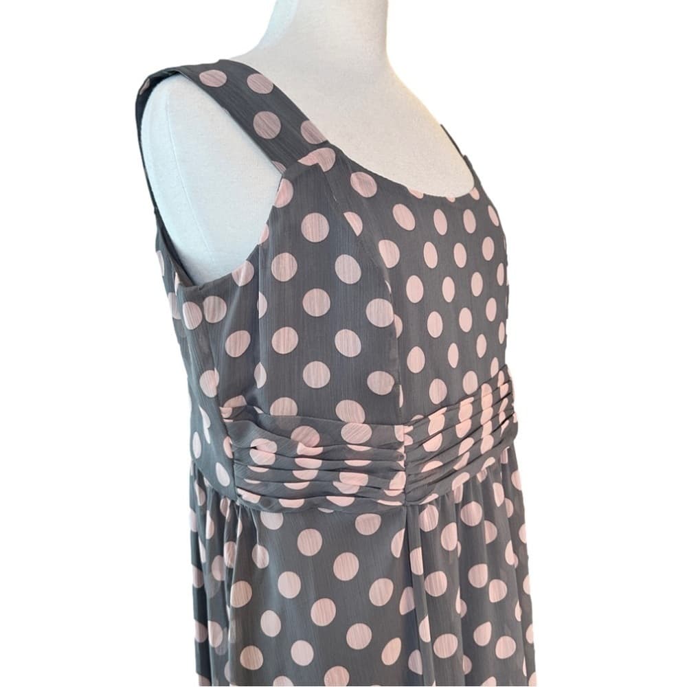 LE Bos Size 16 Dress Sleeveless Gray & Pink Polka Dot Summer Spring - Thumbnail 2