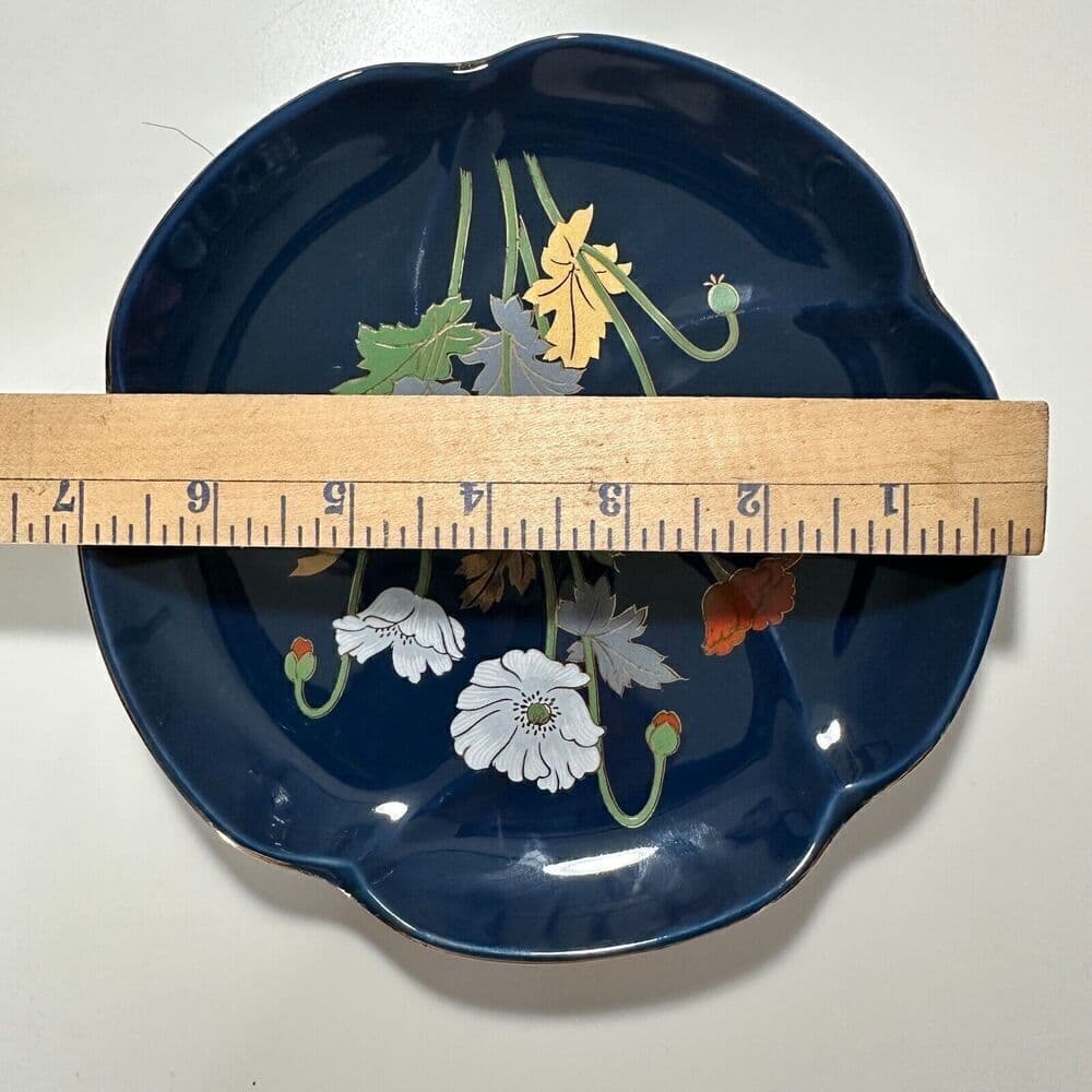 Vintage Yamaji Blue Plate with Flowers 7" Flower Shaped Plate Gold Trim Japan - Thumbnail 6
