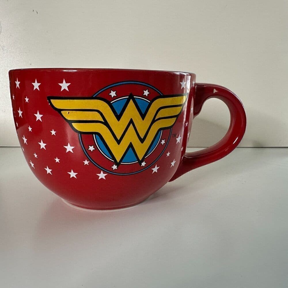 DC Comics Wonder Woman 24 Oz Ceramic Coffee Tea Mug Soup Bowl Large Collectible - Thumbnail 3