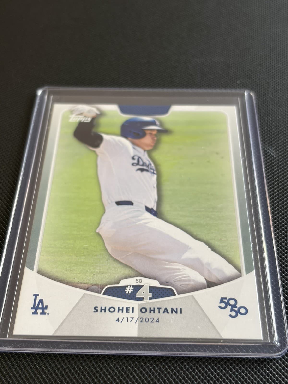 2024 Topps 50/50 Shohei Ohtani #4 Dodgers Stolen Base Insert - Thumbnail 3