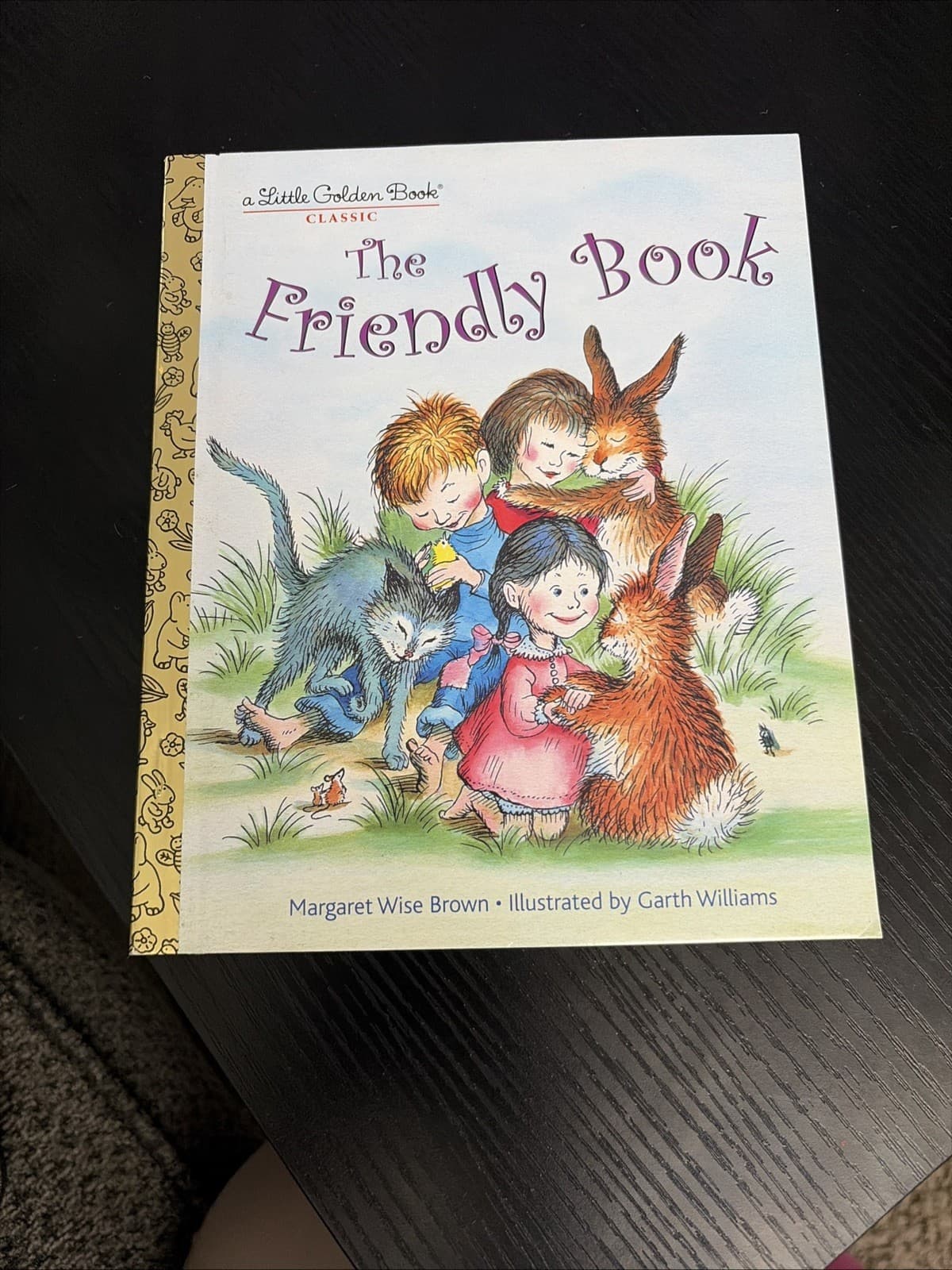The Friendly Book (Big Little Golden Book) by Margaret Wise Brown - Thumbnail 2