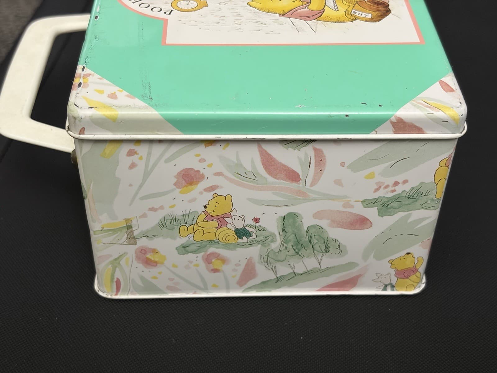 Grumbridge Disney Winnie the Pooh Metal Tin Lunchbox with Handle - Thumbnail 5