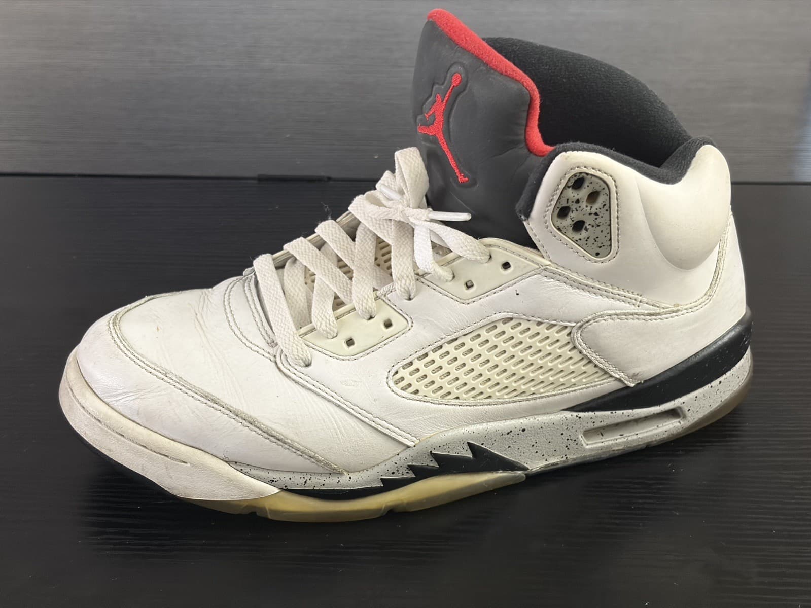 Jordan Air Jordan 5 Retro Fire Red White/Red/Black High Top Sneakers DA1911-102 - Thumbnail 5