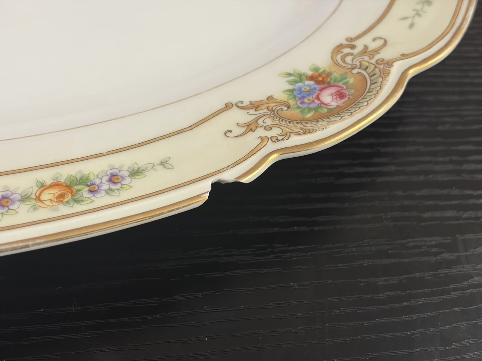 Black Knight BLK108 16" oval serving platter (small chip) see photos - Thumbnail 6