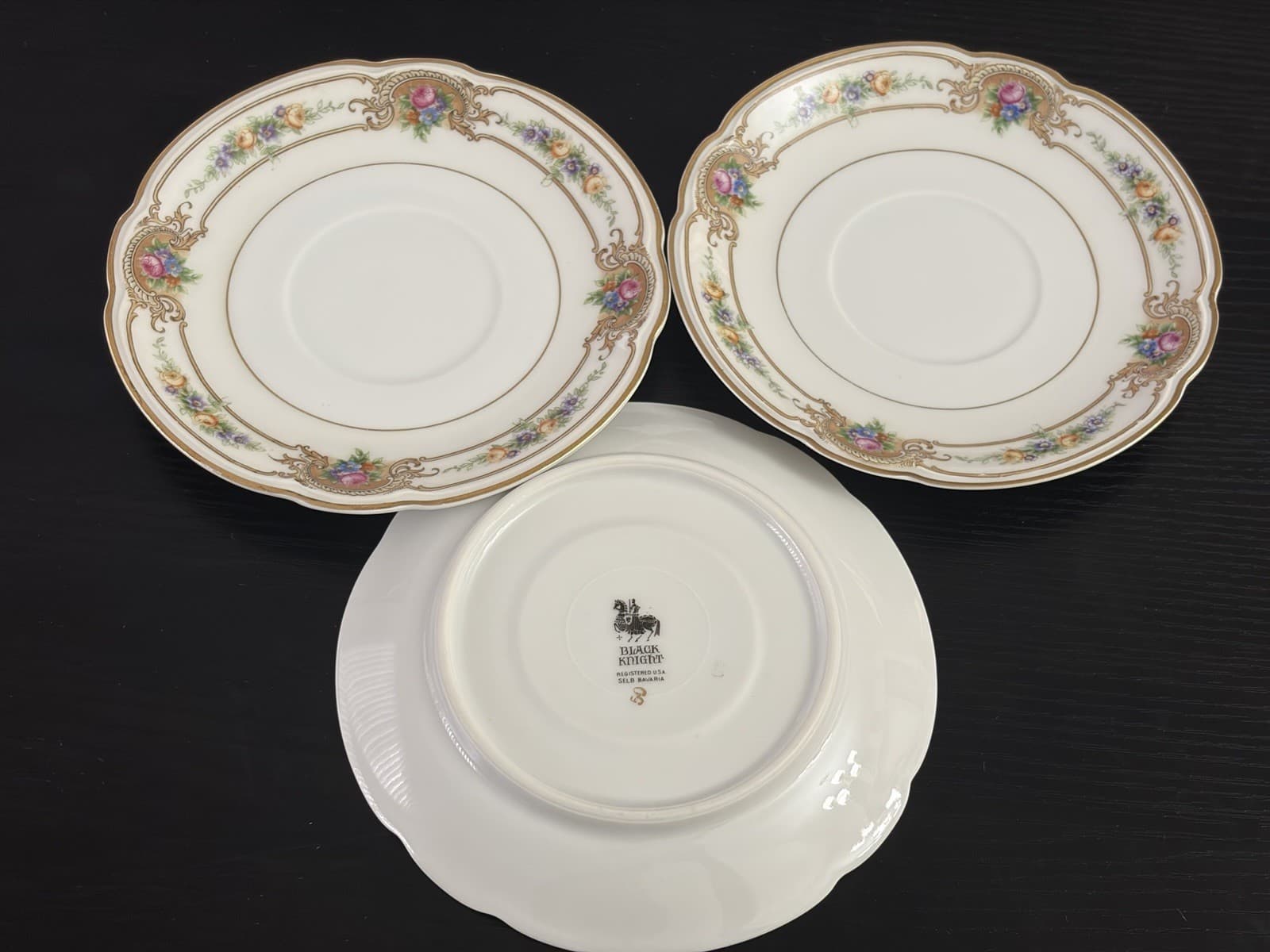 Hutschenreuther The Ascot footed Soup bowl and 3 saucer plates - Thumbnail 4