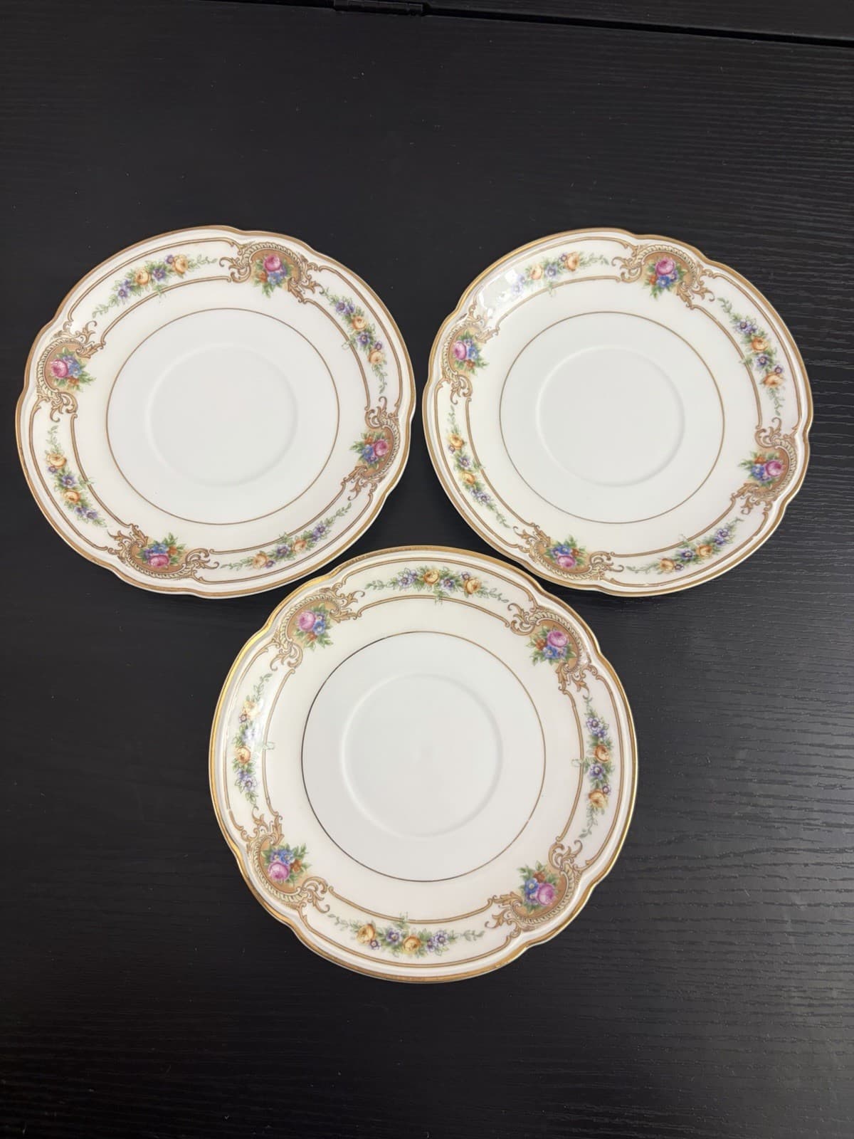 Hutschenreuther The Ascot footed Soup bowl and 3 saucer plates - Thumbnail 6