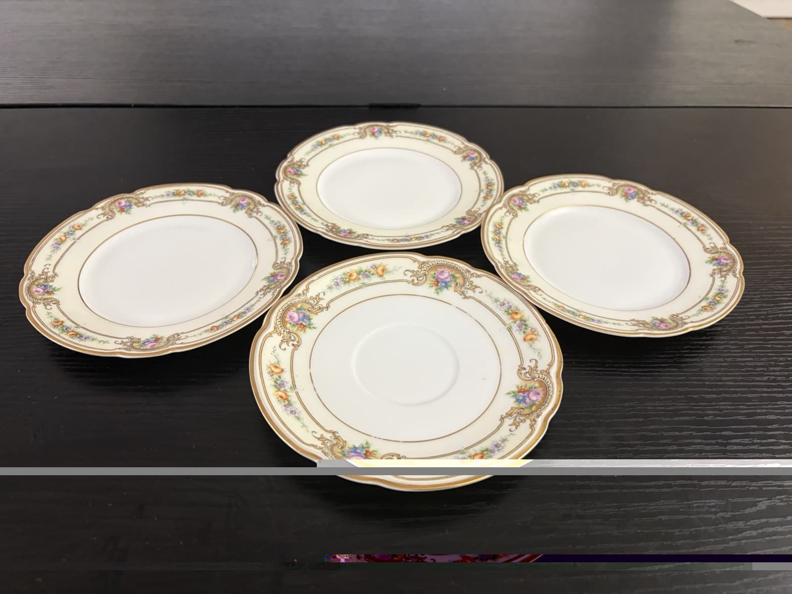 4 pieces Hutschenreuther Black Knight Floral Gold Rim Porcelain Saucer 6 in - Thumbnail 5