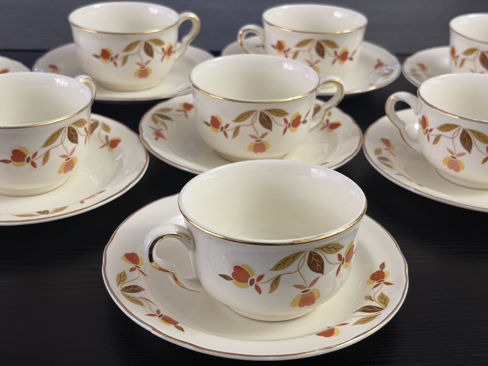Set of 8 Vintage Hall Jewel Tea Autumn Leaf Cups & Saucers Mary Dunbar - Thumbnail 7