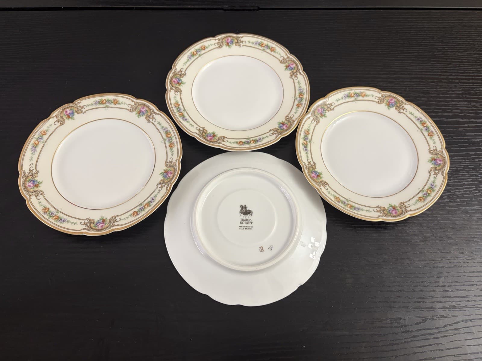 4 pieces Hutschenreuther Black Knight Floral Gold Rim Porcelain Saucer 6 in - Thumbnail 6