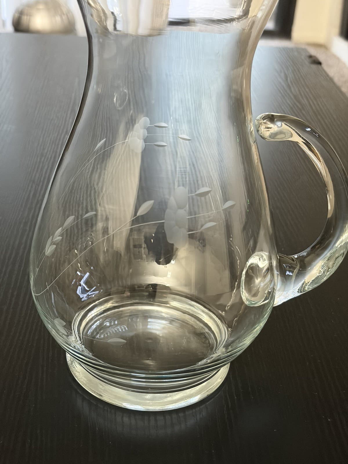 Vintage Princess House Heritage Etch Glass Pitcher 72oz 10" Tall Floral Crystal - Thumbnail 4
