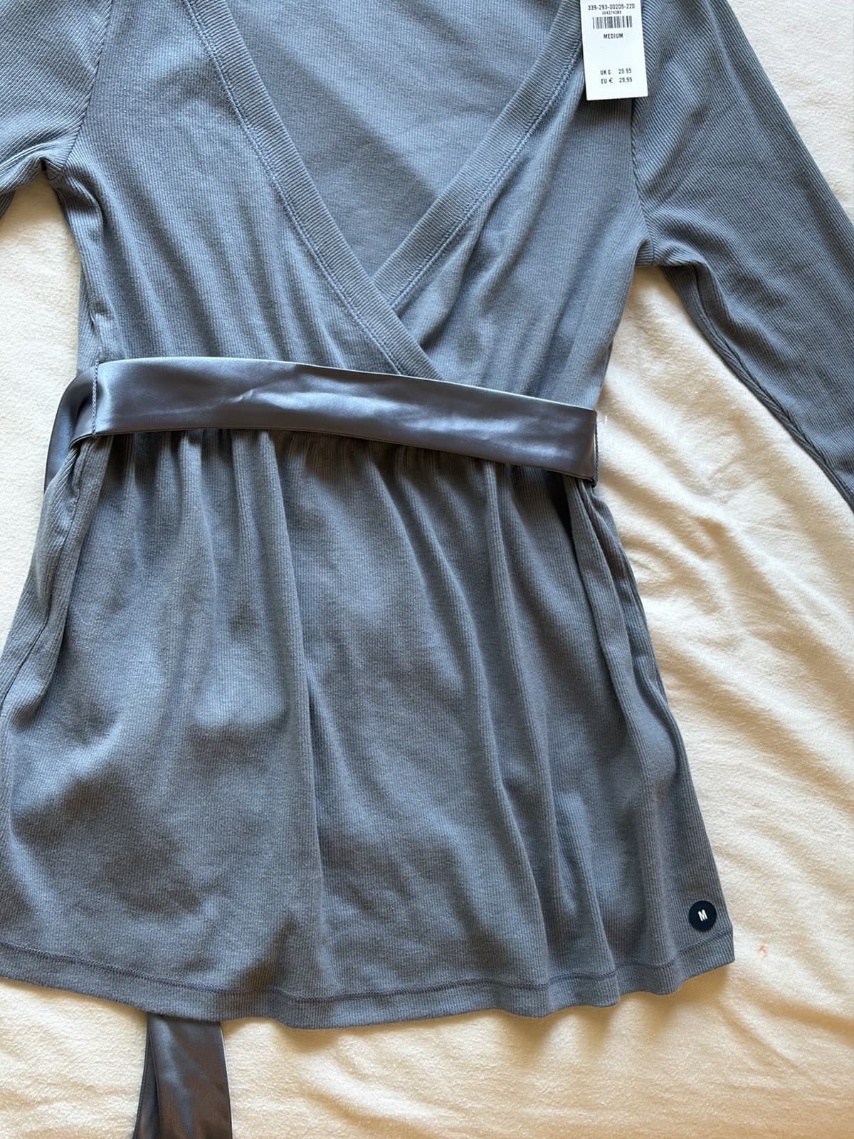 Hollister Women’s Solid Blue Knit Cotton V-Neck Long Sleeve Belted Tunic M - Thumbnail 3