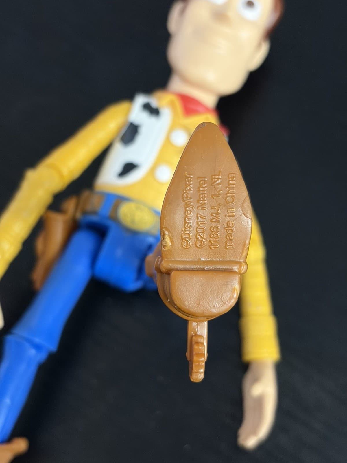 Mattel 2017 Disney Pixar Toy Story Sheriff Woody 9" Inch Action Figure No Hat - Thumbnail 8