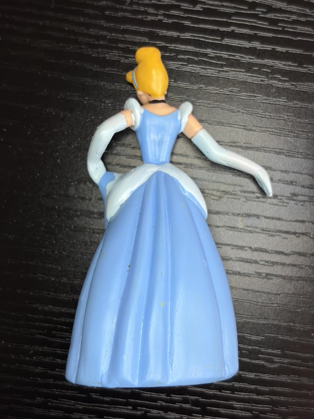 Disney Princess CINDERELLA 3.5 inch Cake Topper - Thumbnail 4