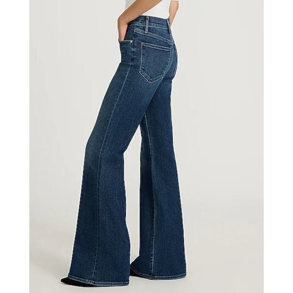 EXPRESS - Womens High Waisted Dark Wash Hyper Sculpt '70s Flare Jeans - 6R - Thumbnail 2