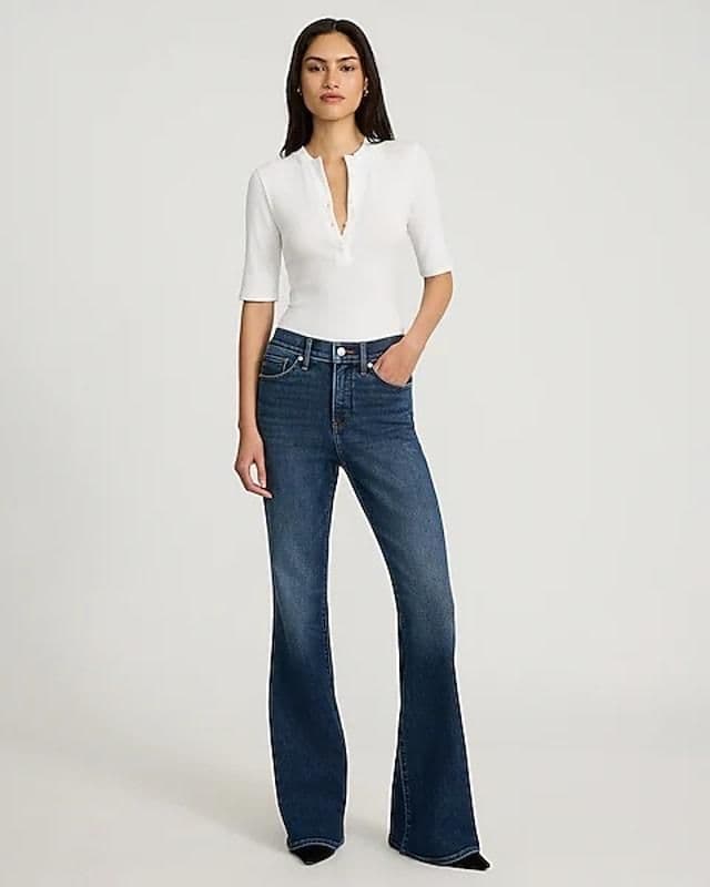 EXPRESS - Womens High Waisted Dark Wash Hyper Sculpt '70s Flare Jeans - 6R - 6R - 48658331 - Bottoms - new-with-tags - Express - Thumbnail 4