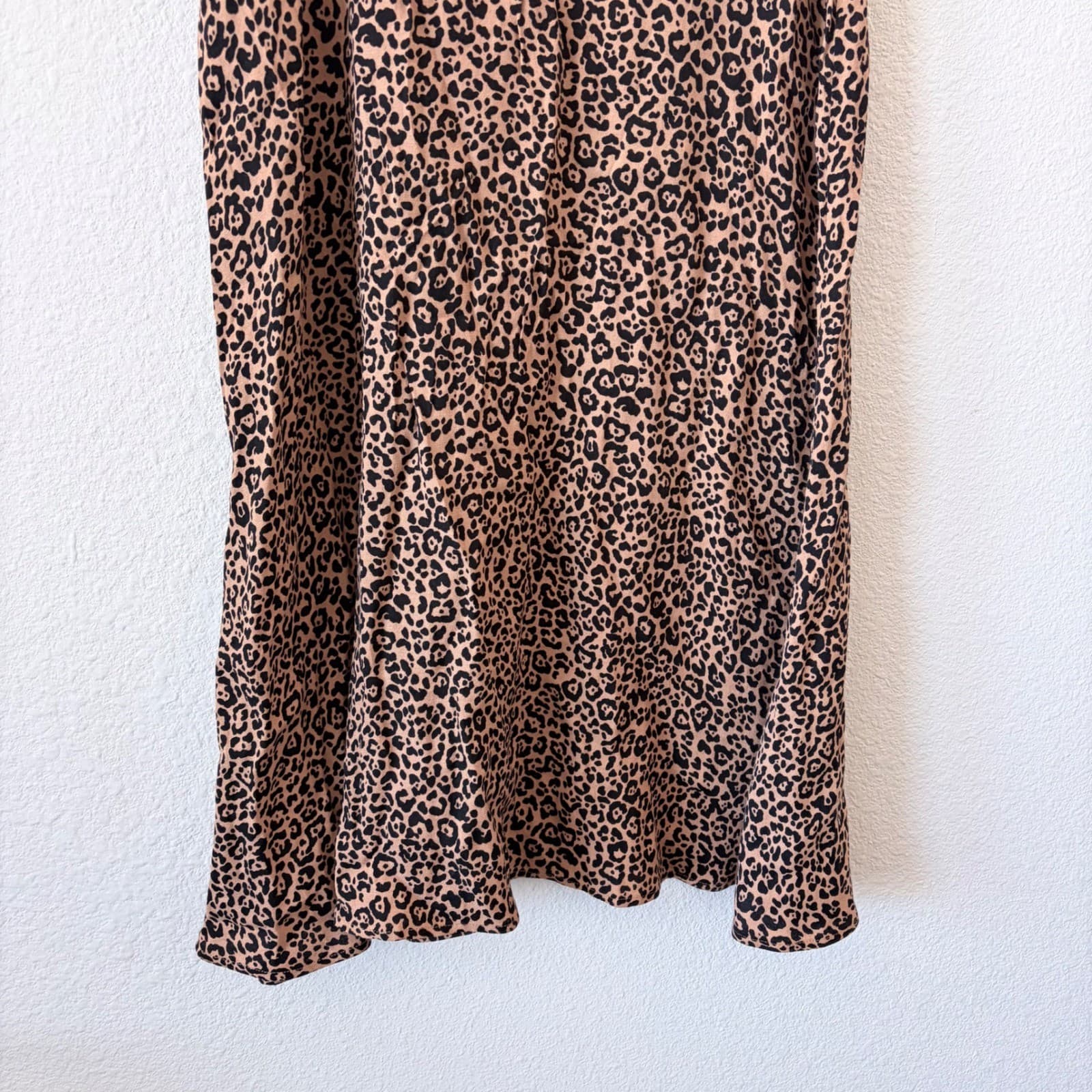 Reformation Leopard Print Midi Slip Skirt Tan Black Viscose Blend Size 2 - Thumbnail 3