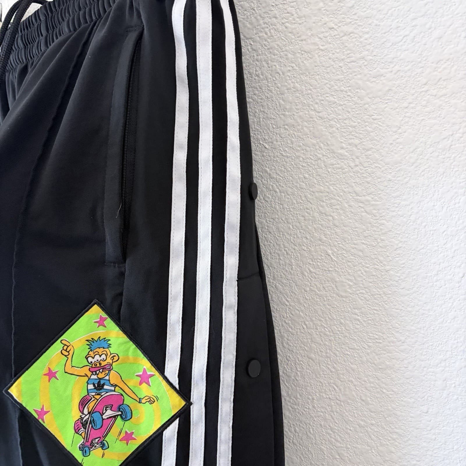 Adidas x Jeremy Scott Adibreak Track Pants Women's XS 26" Cartoon Patch Firebird - Thumbnail 4