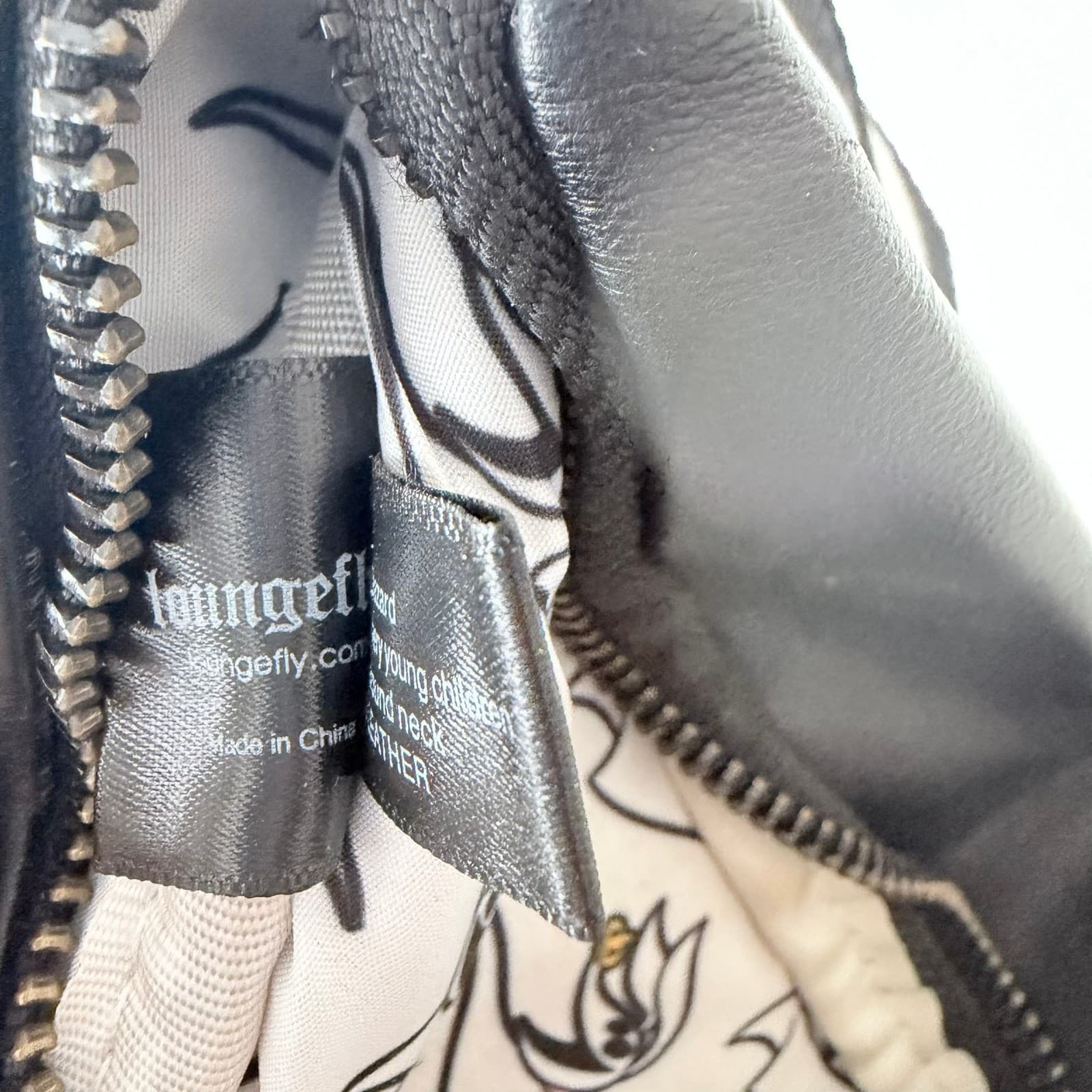 Loungefly Tim Burtons The Nightmare Before Christmas Jack Skellington Fanny Pack - Thumbnail 4